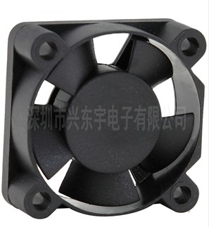 【電飯煲散熱風(fēng)扇】轉(zhuǎn)子平衡軸心在哪里？